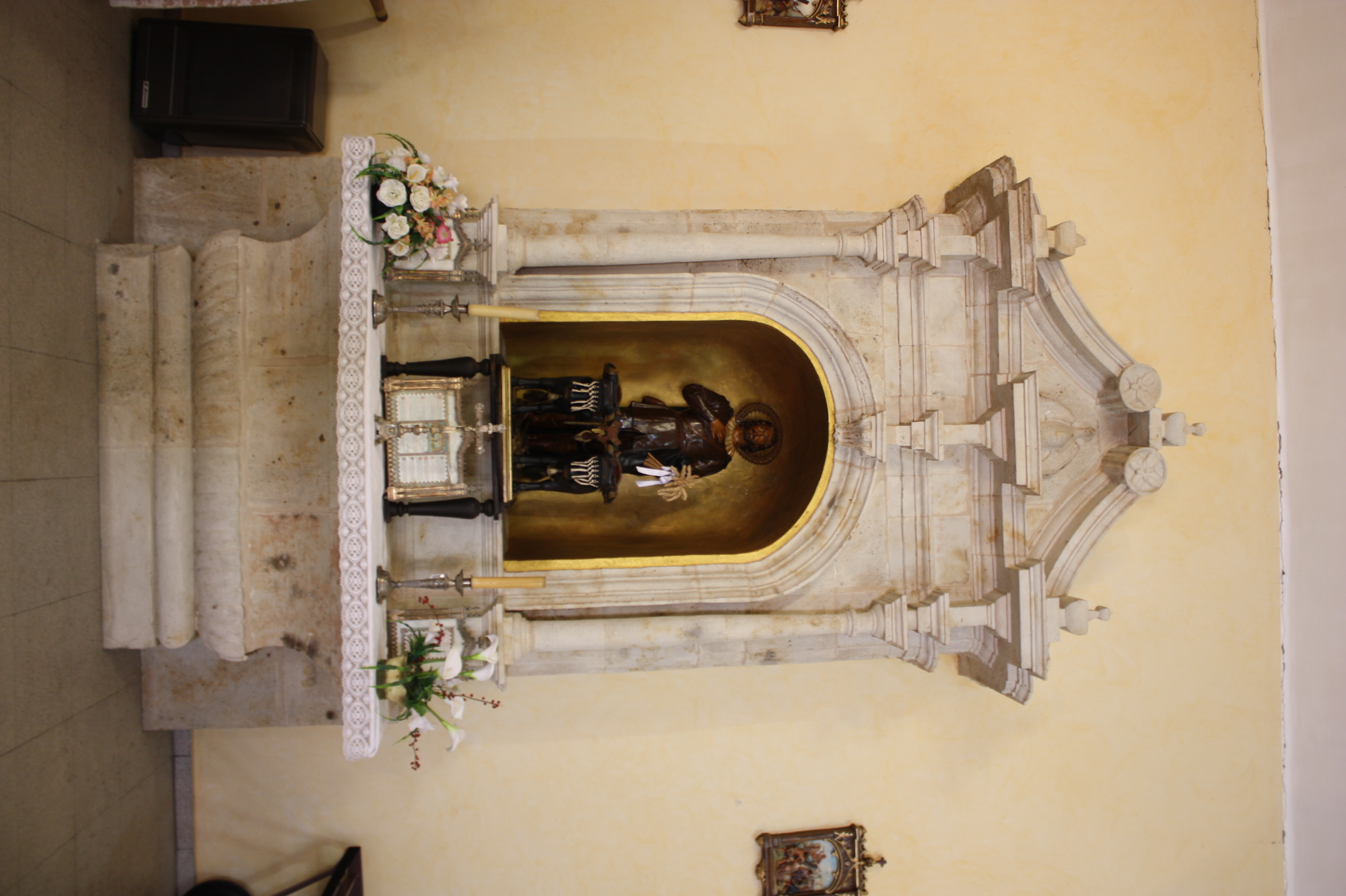 Cabrillas. Iglesia. Retablo